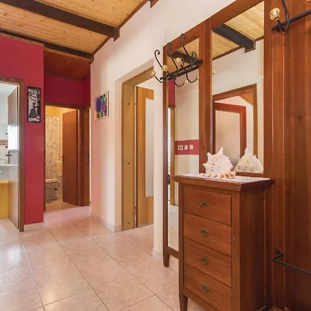 Three-bedroom With A Fireplace 02 Apartment *